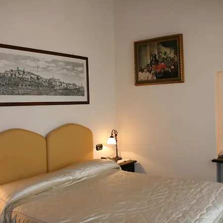 Bed & Breakfast Meuble Il Riccio 3*
