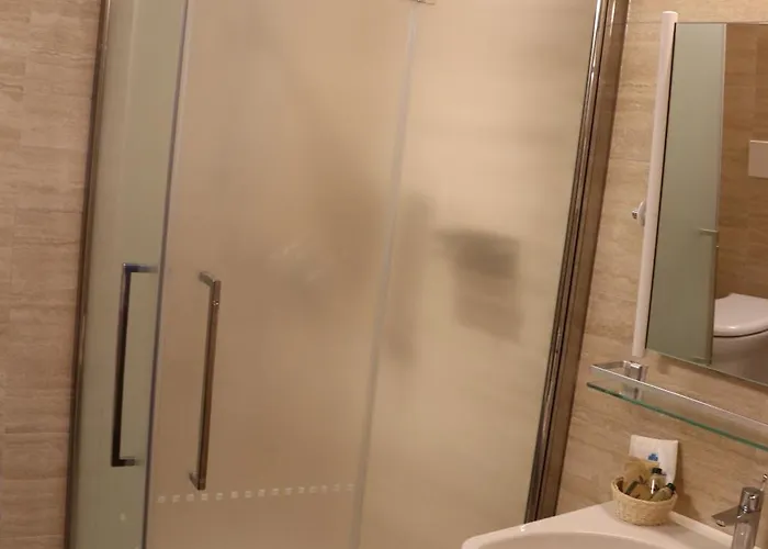 Alojamento de Acomodação e Pequeno-almoço Meuble Il Riccio 4*